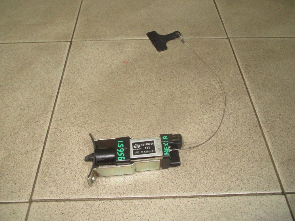 Активатор замка крышки бензобака, 500 рублей, Пермь