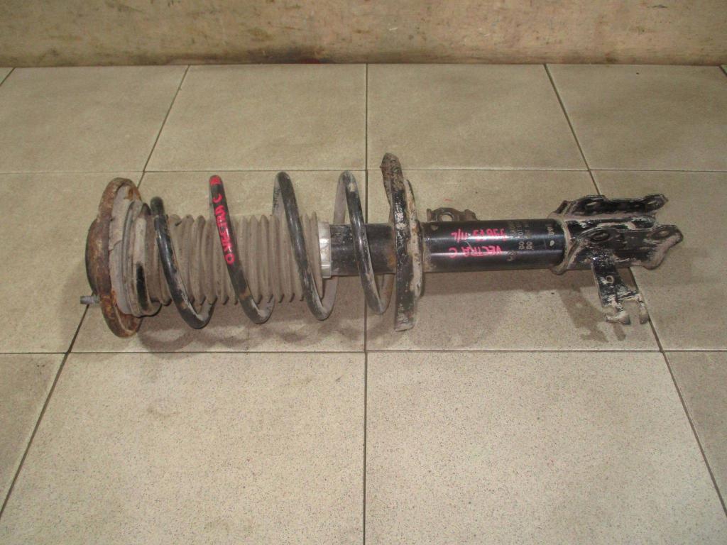 Амортизатор передний левый, 2500 рублей, Пермь