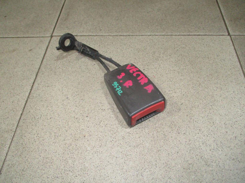 Ответная часть ремня безопасности, 500 рублей, Пермь