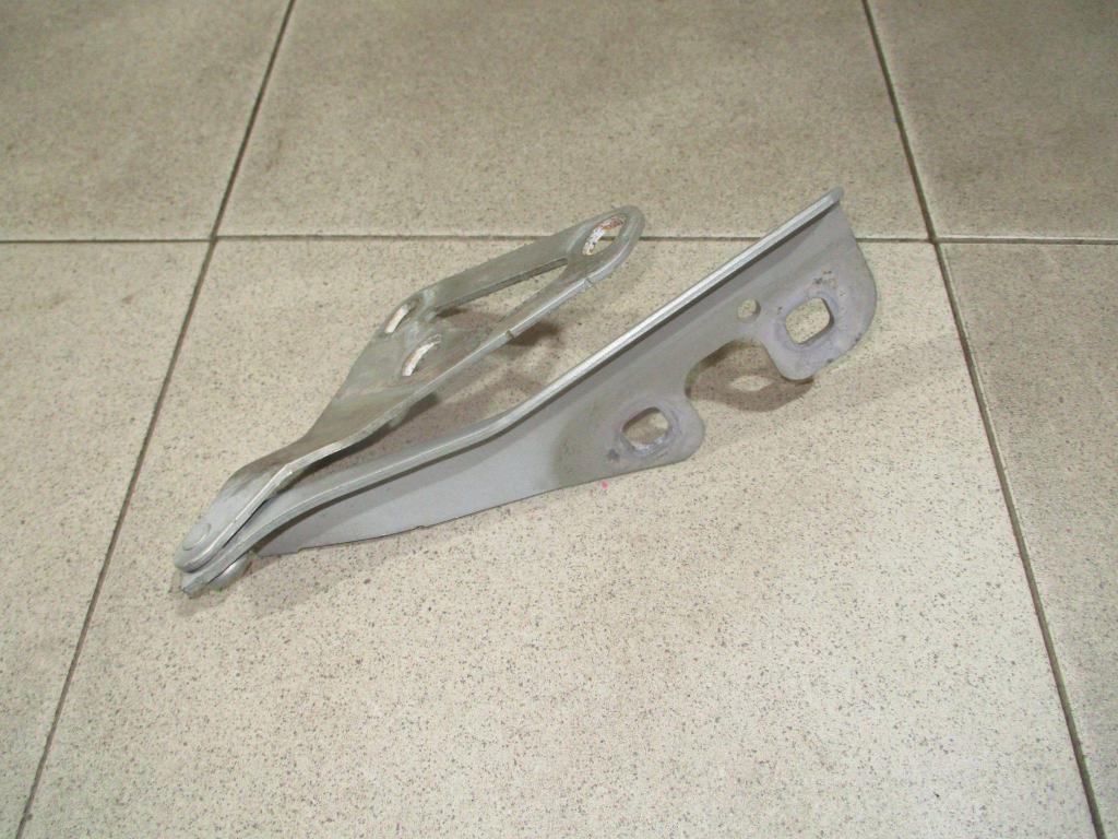 Петля капота левая, 500 рублей, Пермь