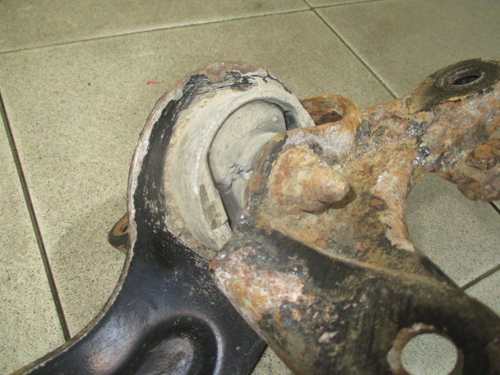 Рычаг задний продольный левый, 500 рублей, Пермь