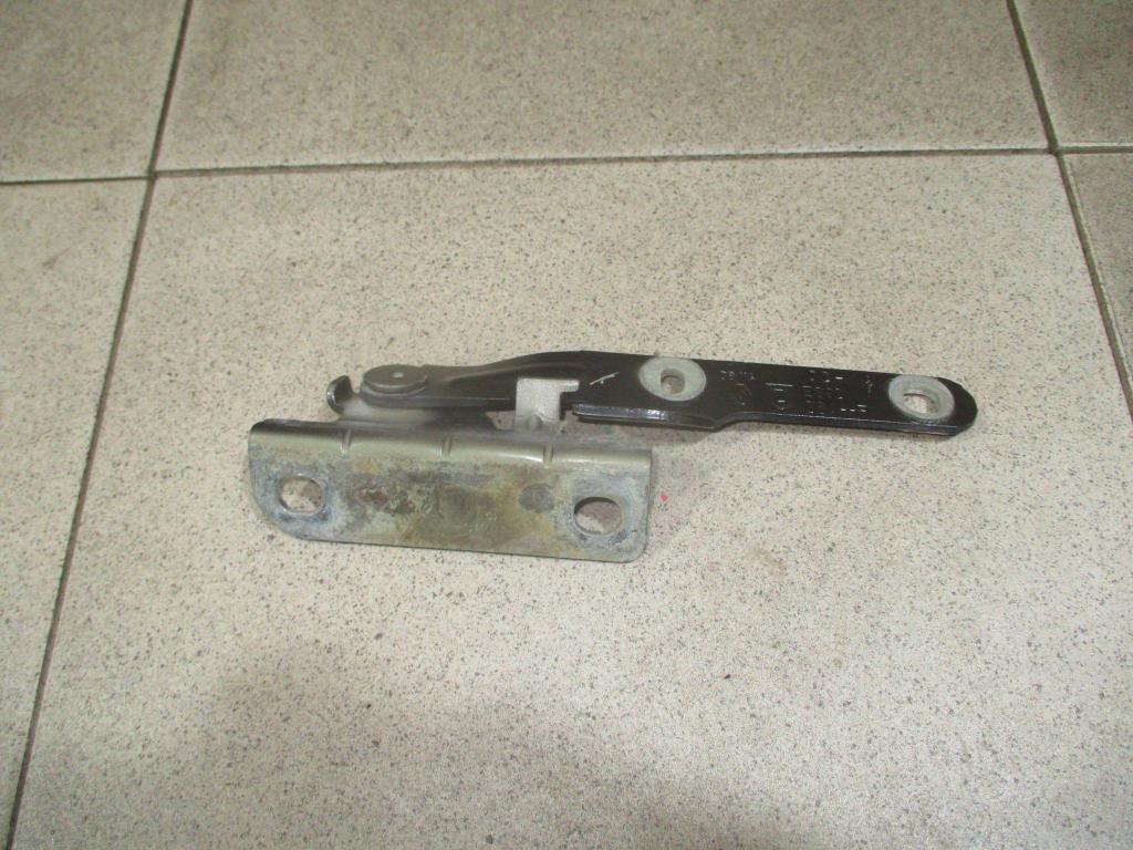 Петля капота правая, 500 рублей, Пермь