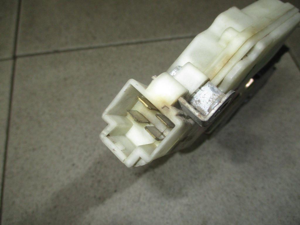 Замок двери передней правой, 1000 рублей, Пермь