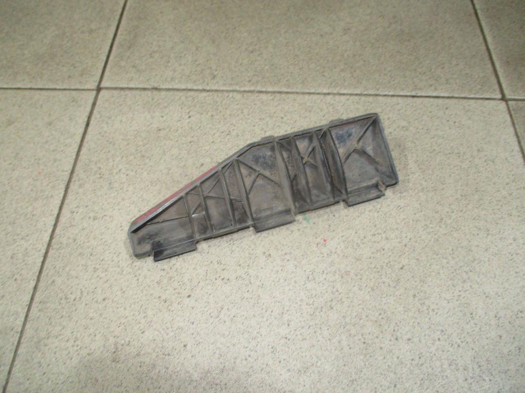 Кронштейн заднего бампера правый, 500 рублей, Пермь