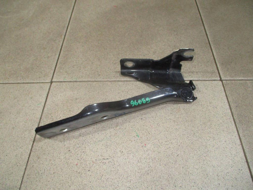 Петля капота левая, 1000 рублей, Пермь