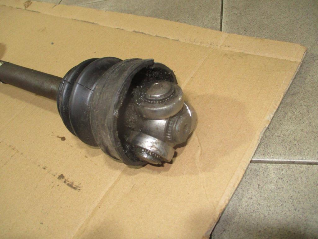 Полуось передняя левая, 15000 рублей, Пермь