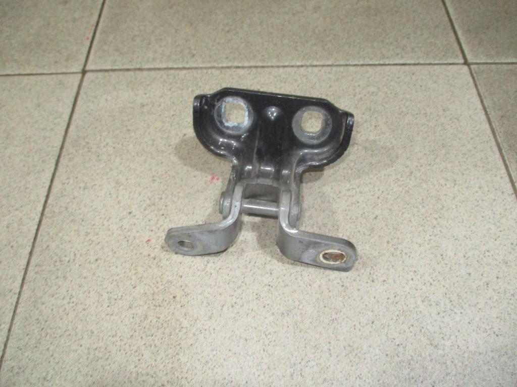 Петля двери задней правой верхняя, 500 рублей, Пермь