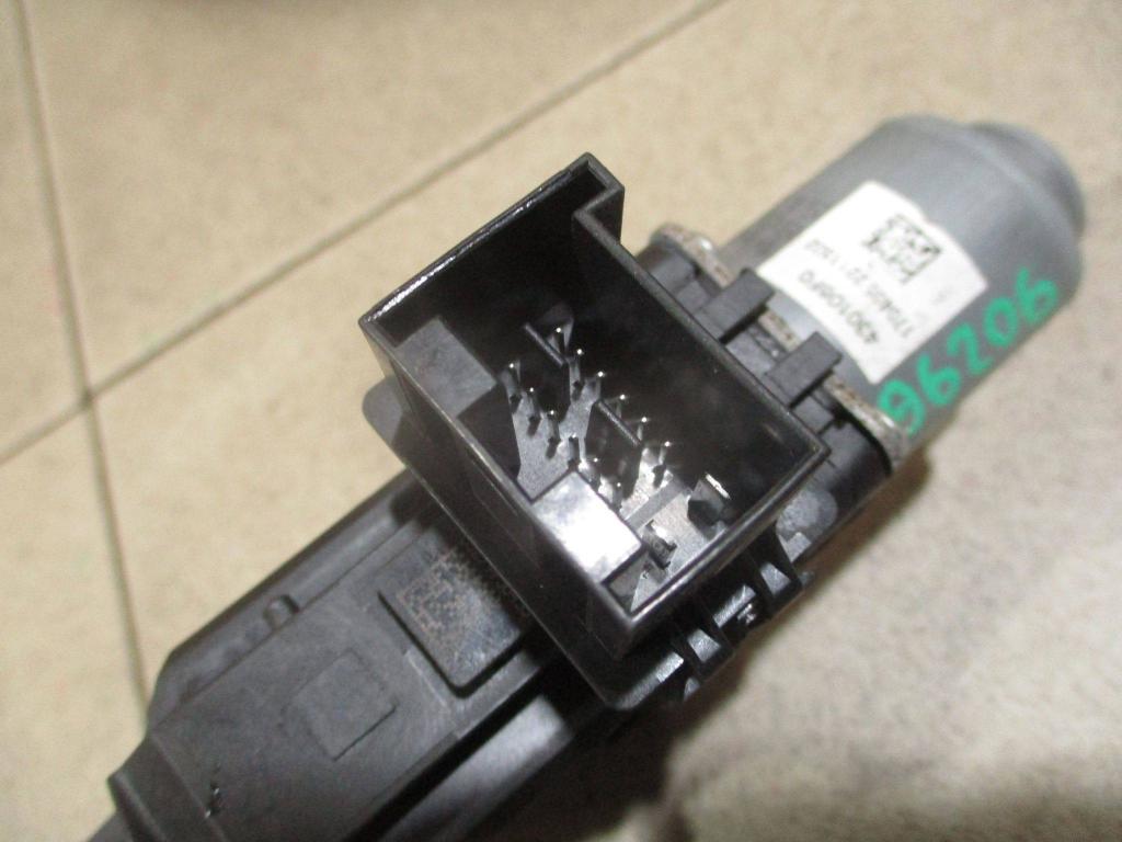 Моторчик стеклоподъемника, 1600 рублей, Пермь