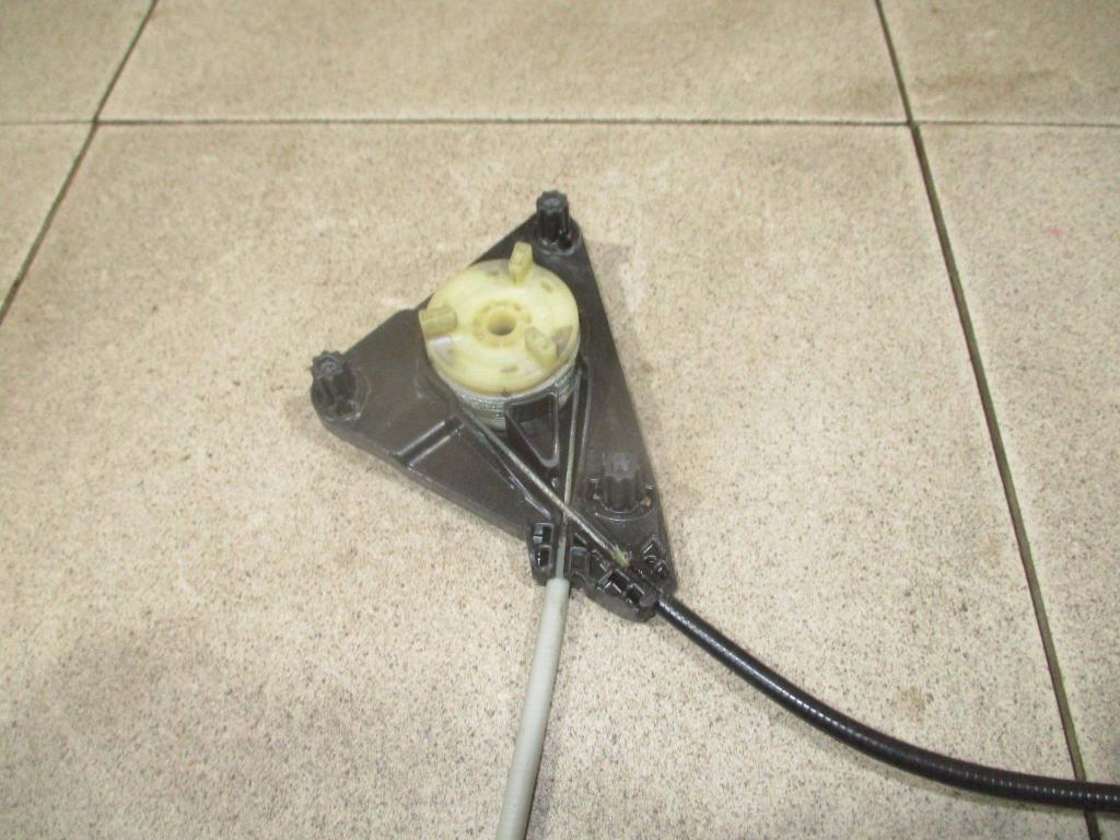 Стеклоподъемник задний правый, 800 рублей, Пермь