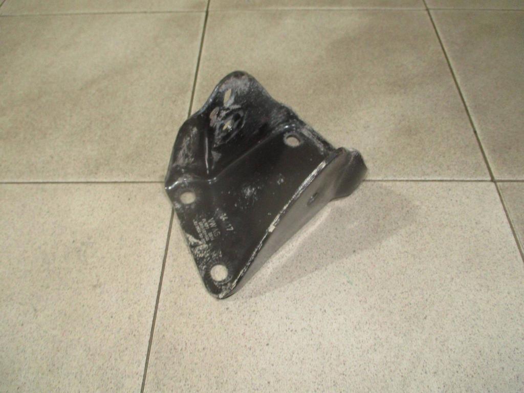 Кронштейн задней балки, 1000 рублей, Пермь