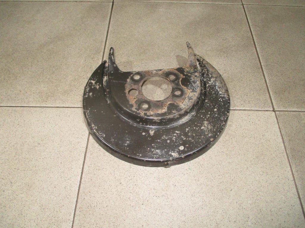 Щит опорный задний правый, 1000 рублей, Пермь