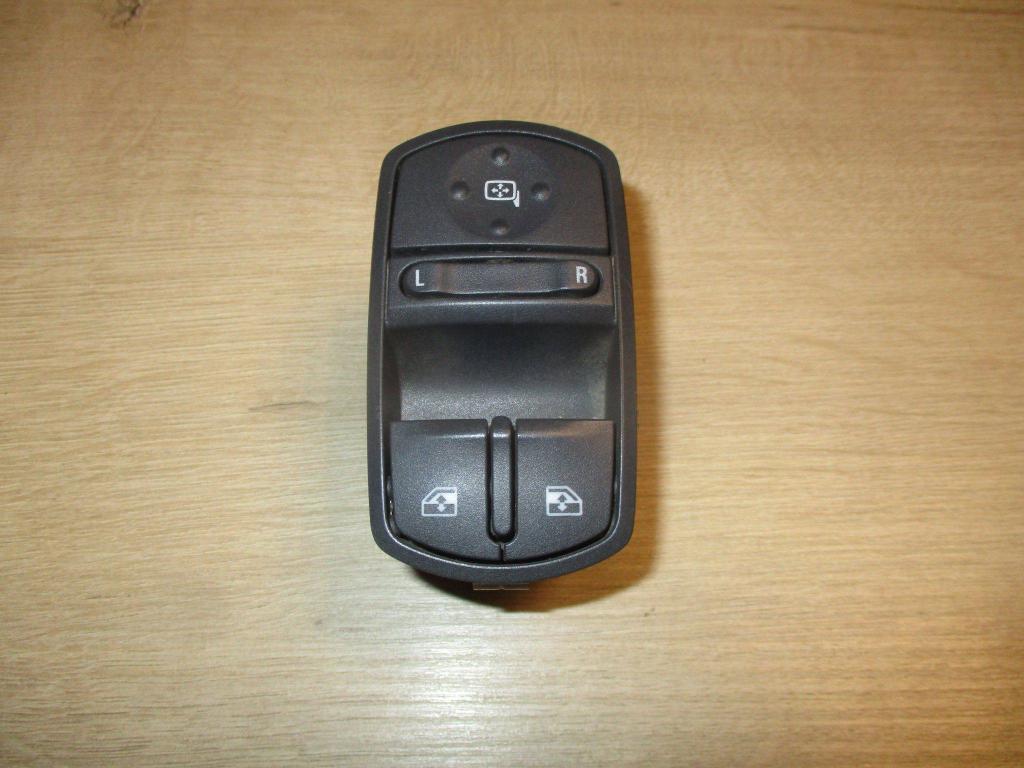 Блок управления стеклоподъемниками, 1000 рублей, Пермь