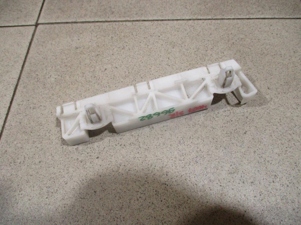 Кронштейн заднего бампера правый, 800 рублей, Пермь