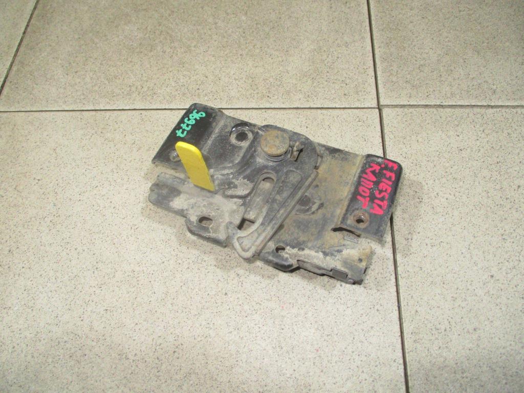 Замок капота, 1500 рублей, Пермь