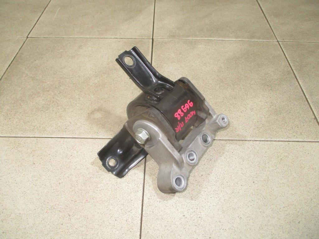 Опора двигателя правая, 2100 рублей, Пермь