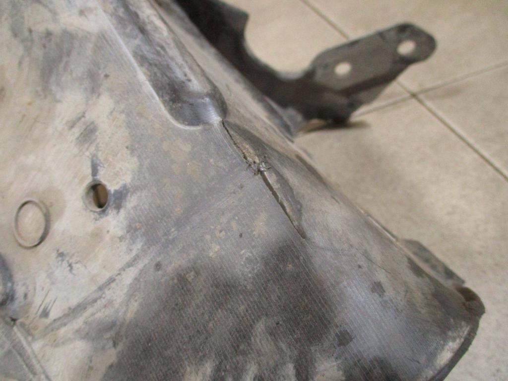 Пыльник двигателя центральный, 500 рублей, Пермь