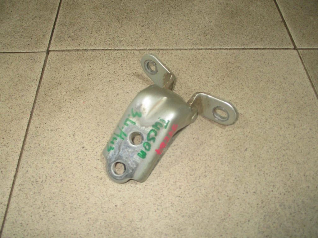 Петля двери задней левой нижняя, 500 рублей, Пермь