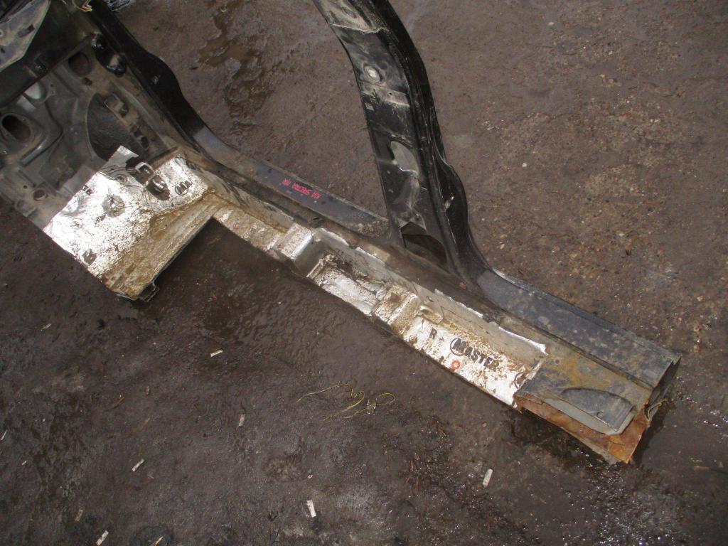 Порог со стойкой правый, 5000 рублей, Пермь