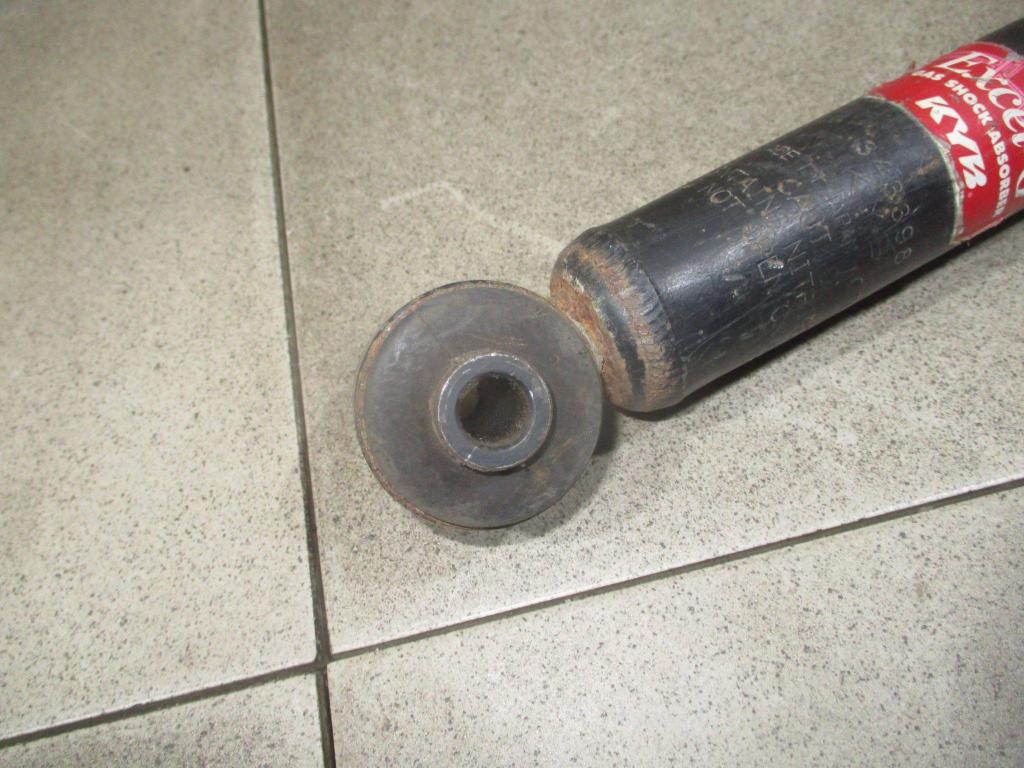 Амортизатор задний, 1000 рублей, Пермь