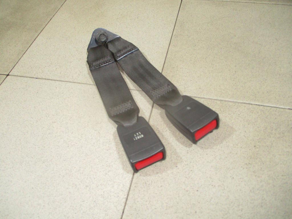 Ответная часть ремня безопасности, 500 рублей, Пермь