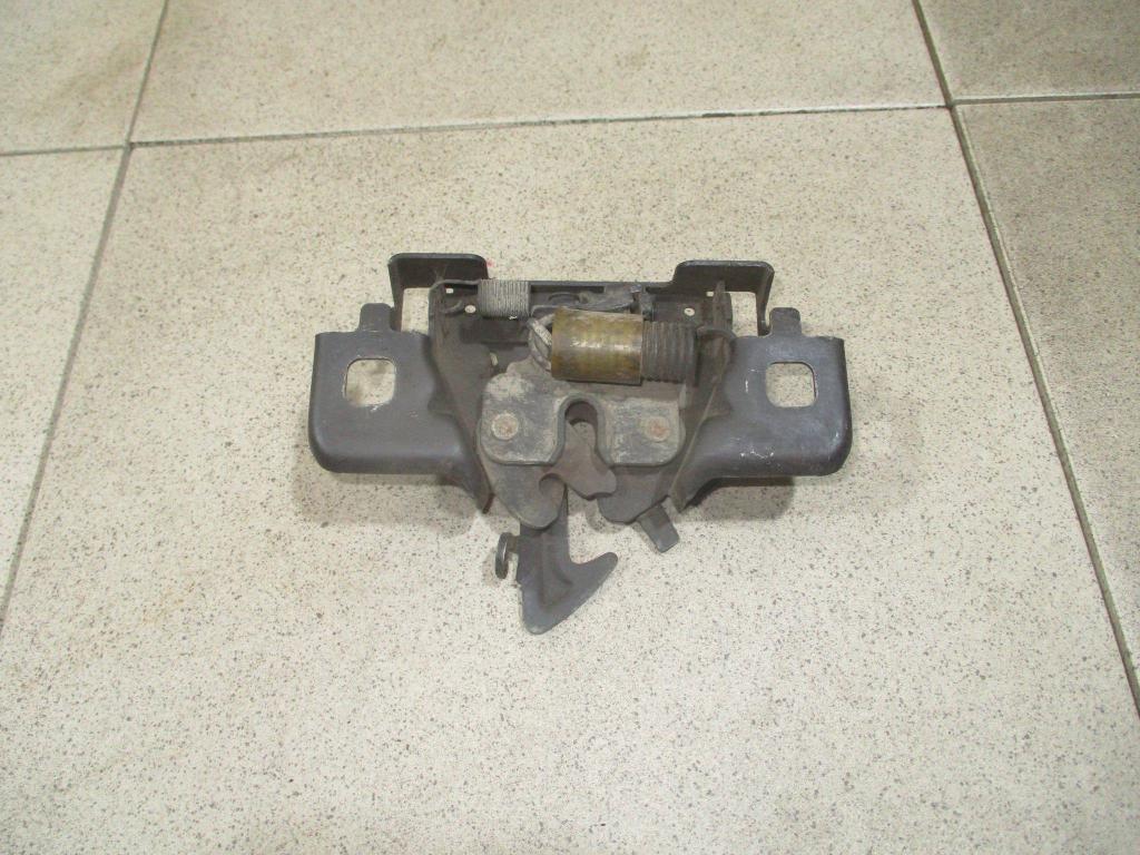 Замок капота, 2700 рублей, Пермь