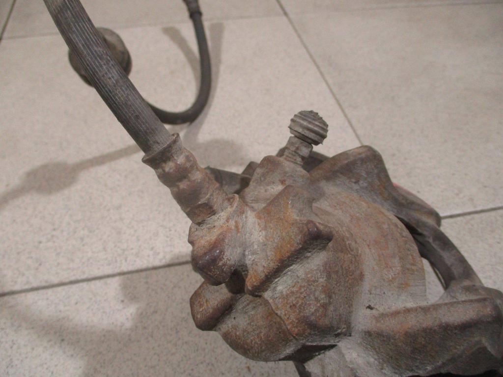 Суппорт передний левый, 1500 рублей, Пермь