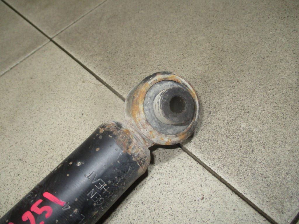 Амортизатор задний, 1000 рублей, Пермь