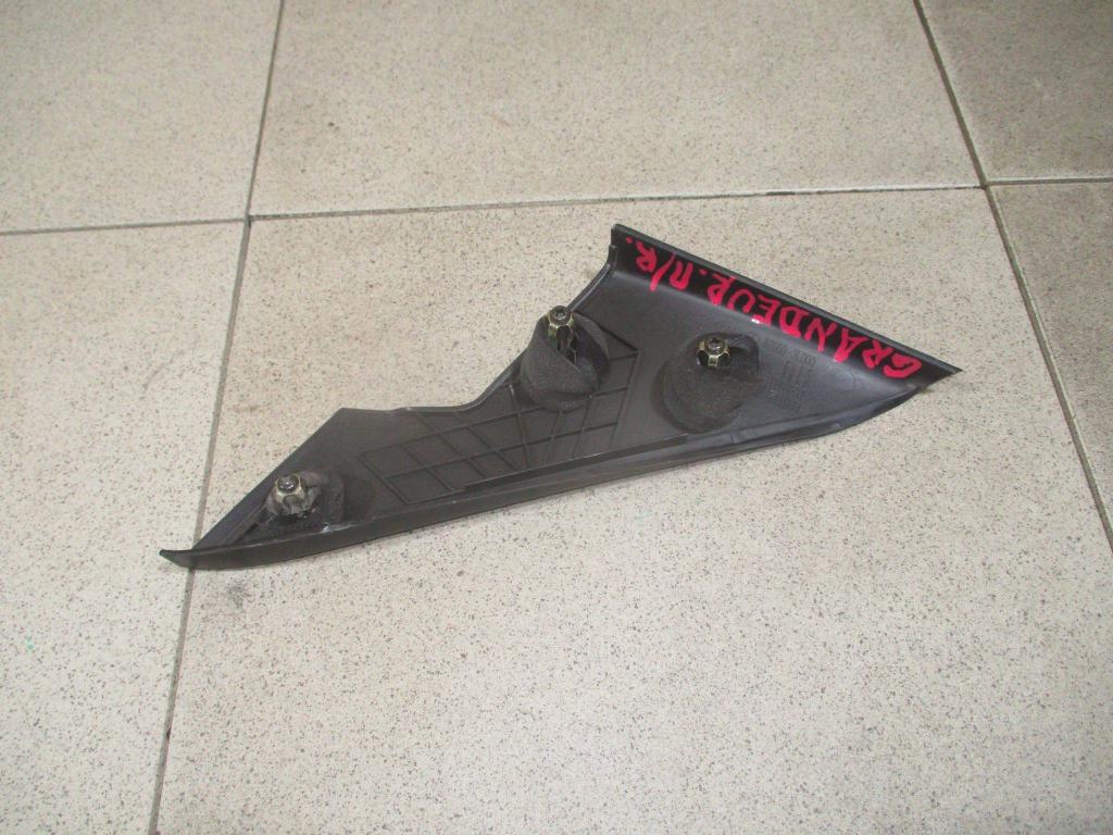 Крышка зеркала внутренняя правая, 500 рублей, Пермь