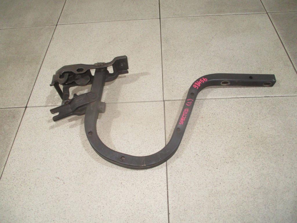 Петля крышки багажника, 500 рублей, Пермь