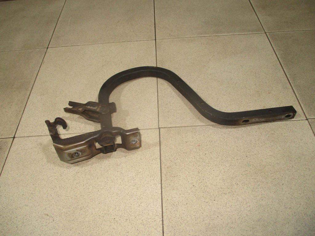 Петля крышки багажника, 500 рублей, Пермь