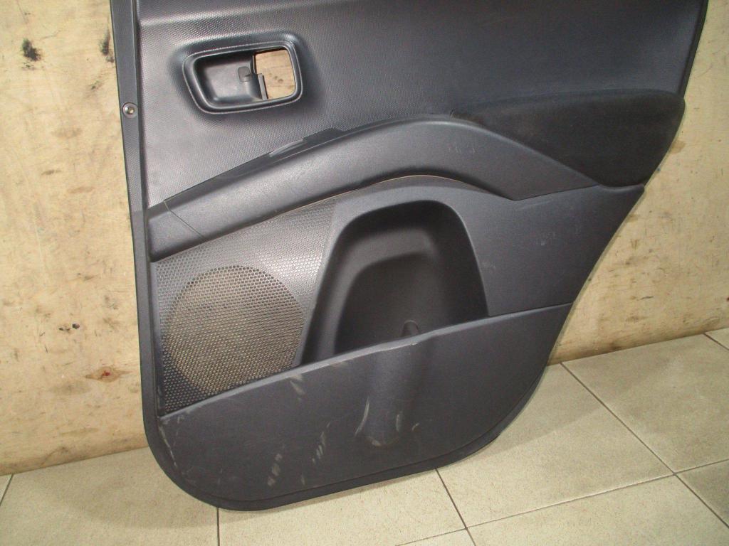 Обшивка двери задней правой, 1000 рублей, Пермь