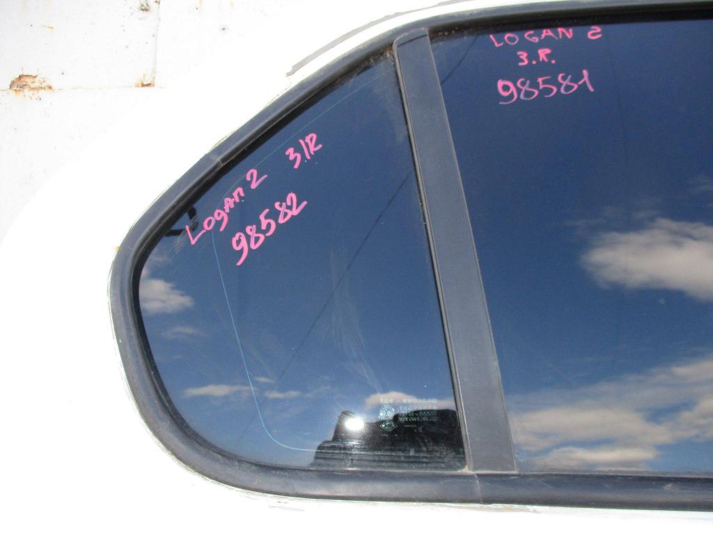 Стекло двери задней правой форточка, 800 рублей, Пермь