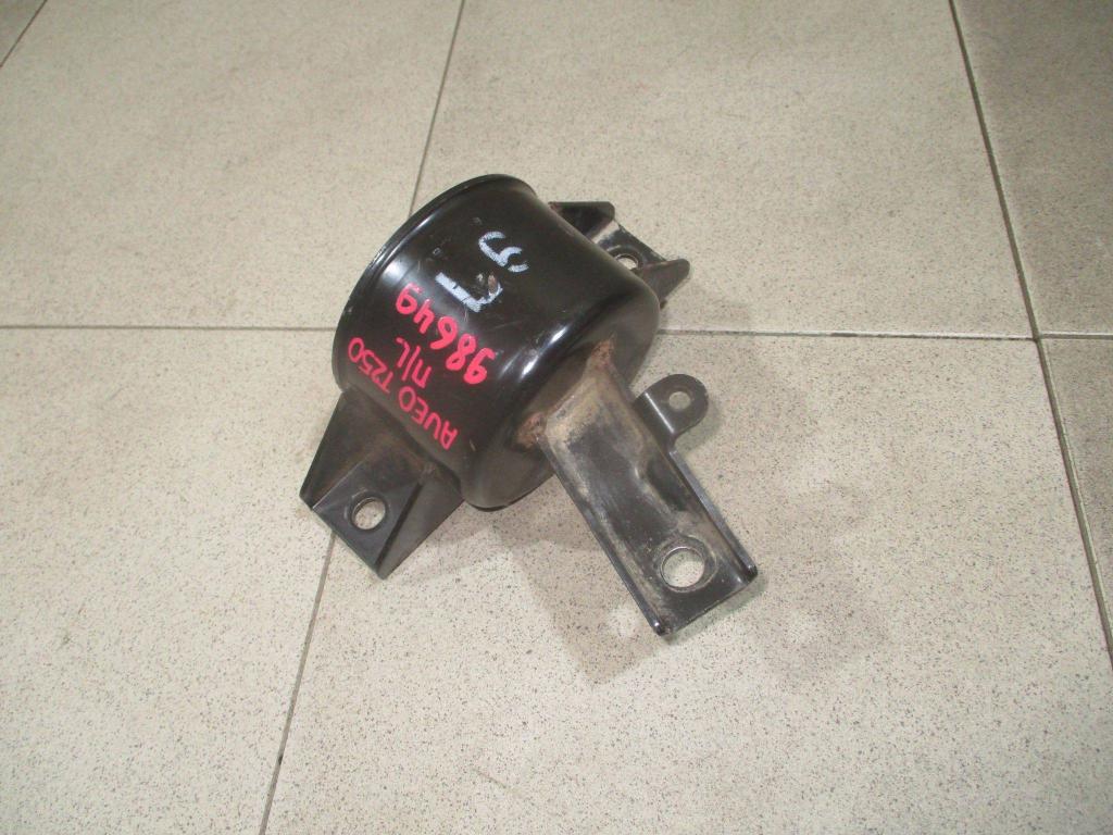 Опора двигателя левая, 2400 рублей, Пермь