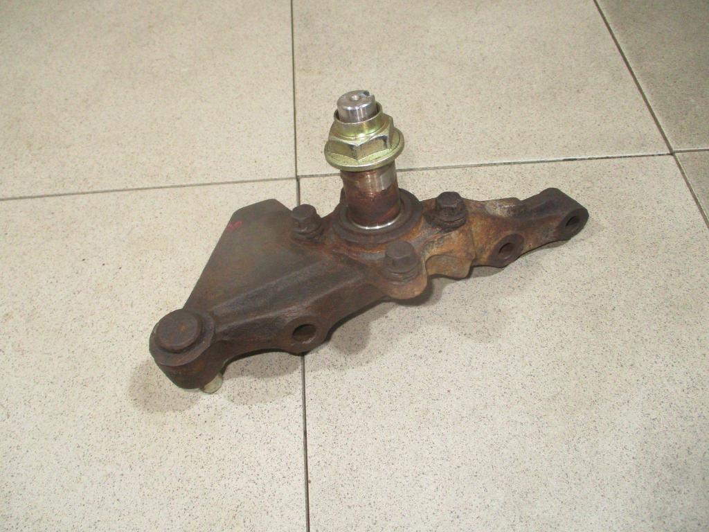 Кулак поворотный задний правый, 1000 рублей, Пермь