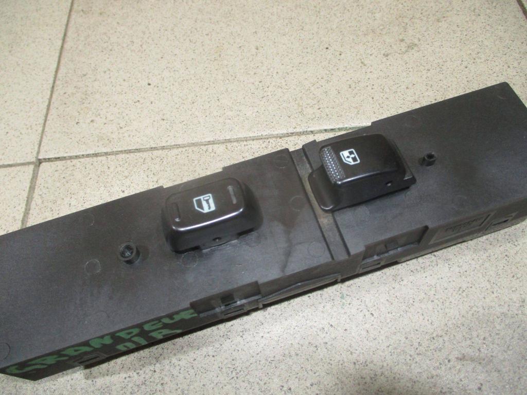 Кнопка стеклоподъемника, 700 рублей, Пермь