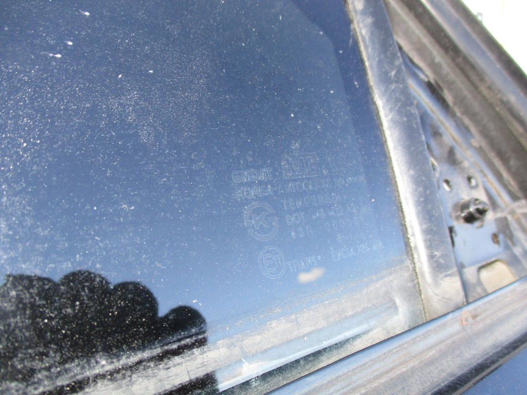 Стекло двери задней левой, 1000 рублей, Пермь