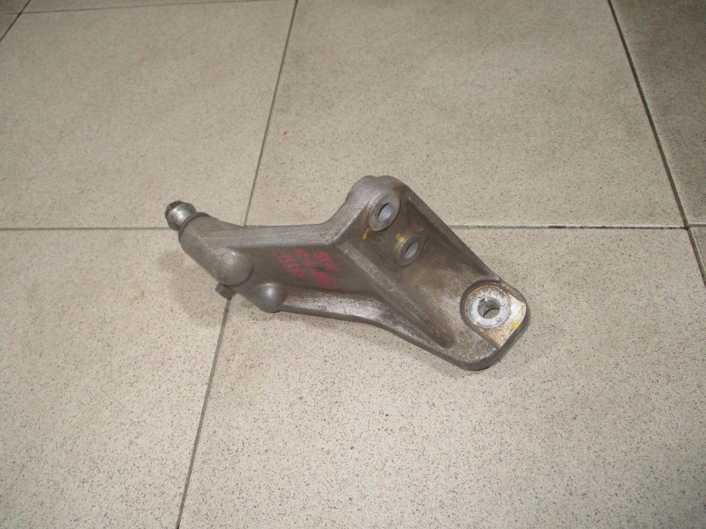 Кронштейн КПП левый, 800 рублей, Пермь