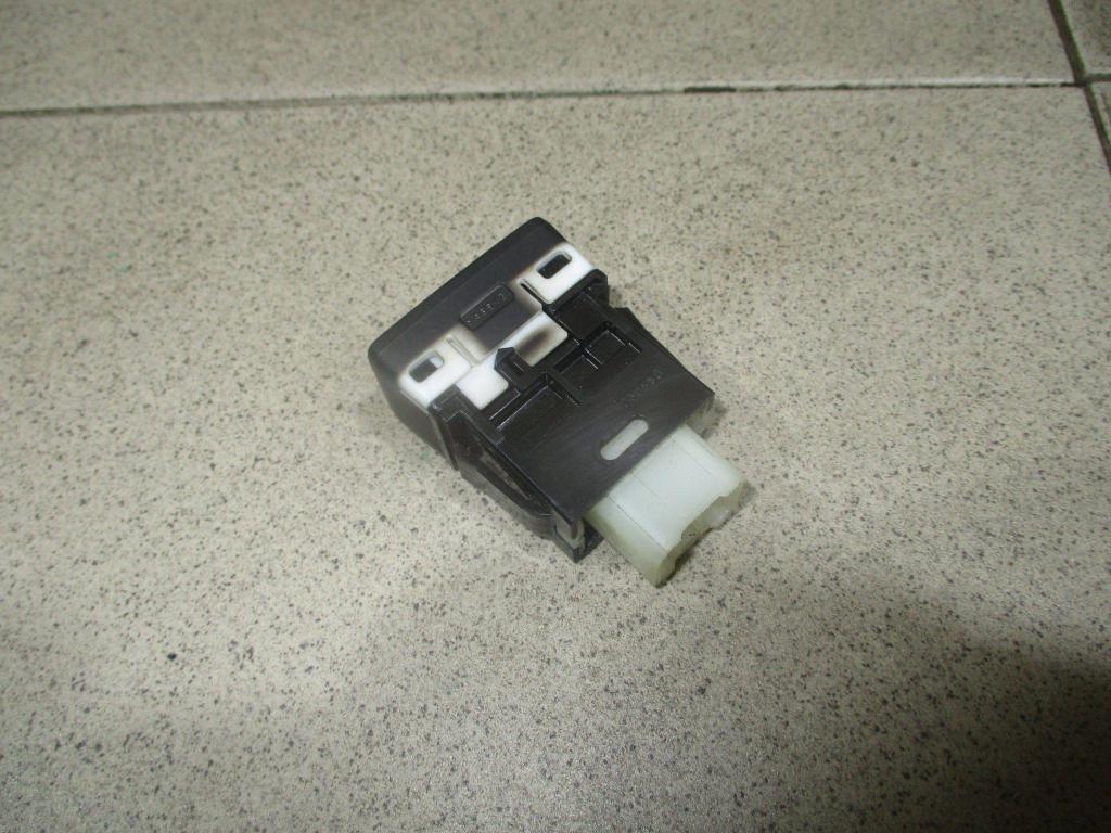 Кнопка корректора фар, 500 рублей, Пермь