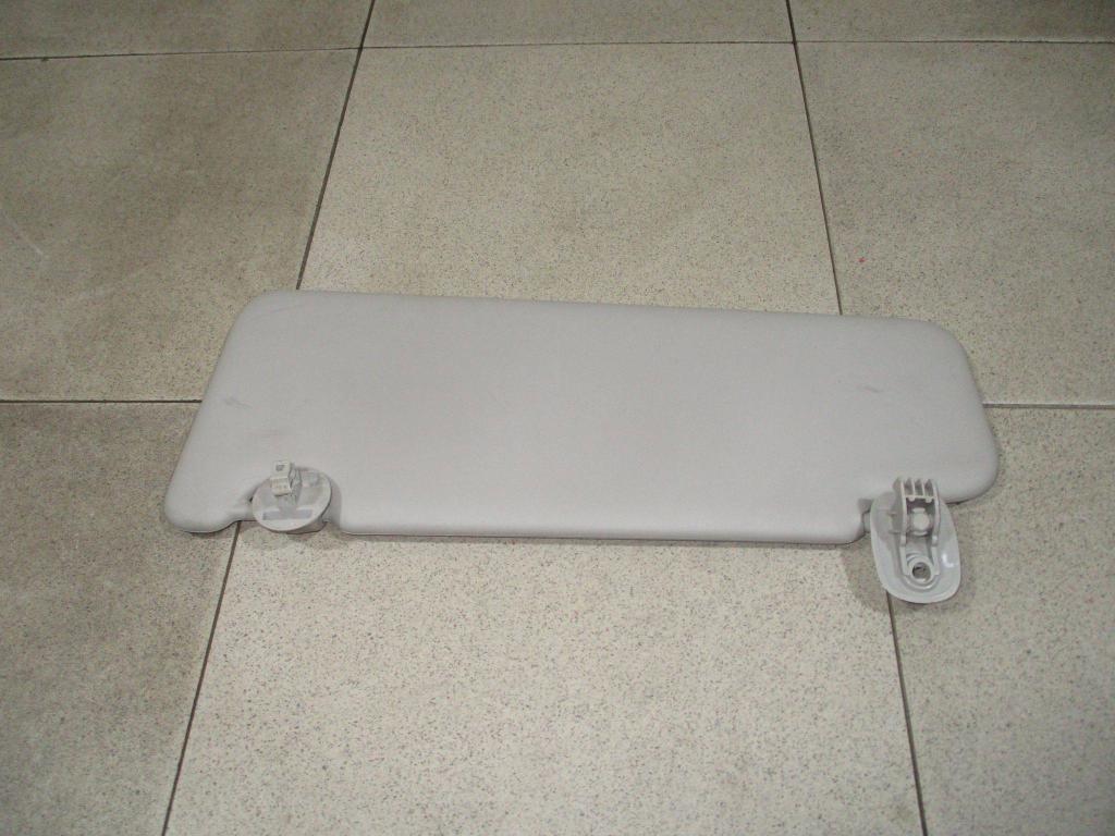 Козырек солнцезащитный правый, 500 рублей, Пермь