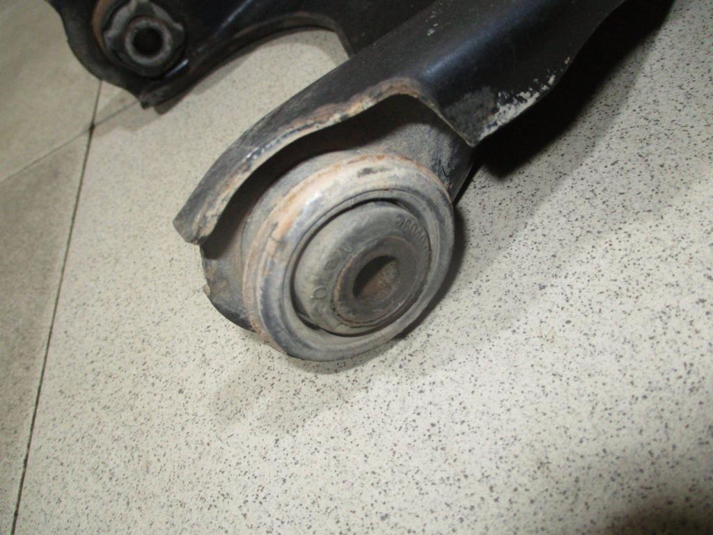 Рычаг передний правый, 1000 рублей, Пермь