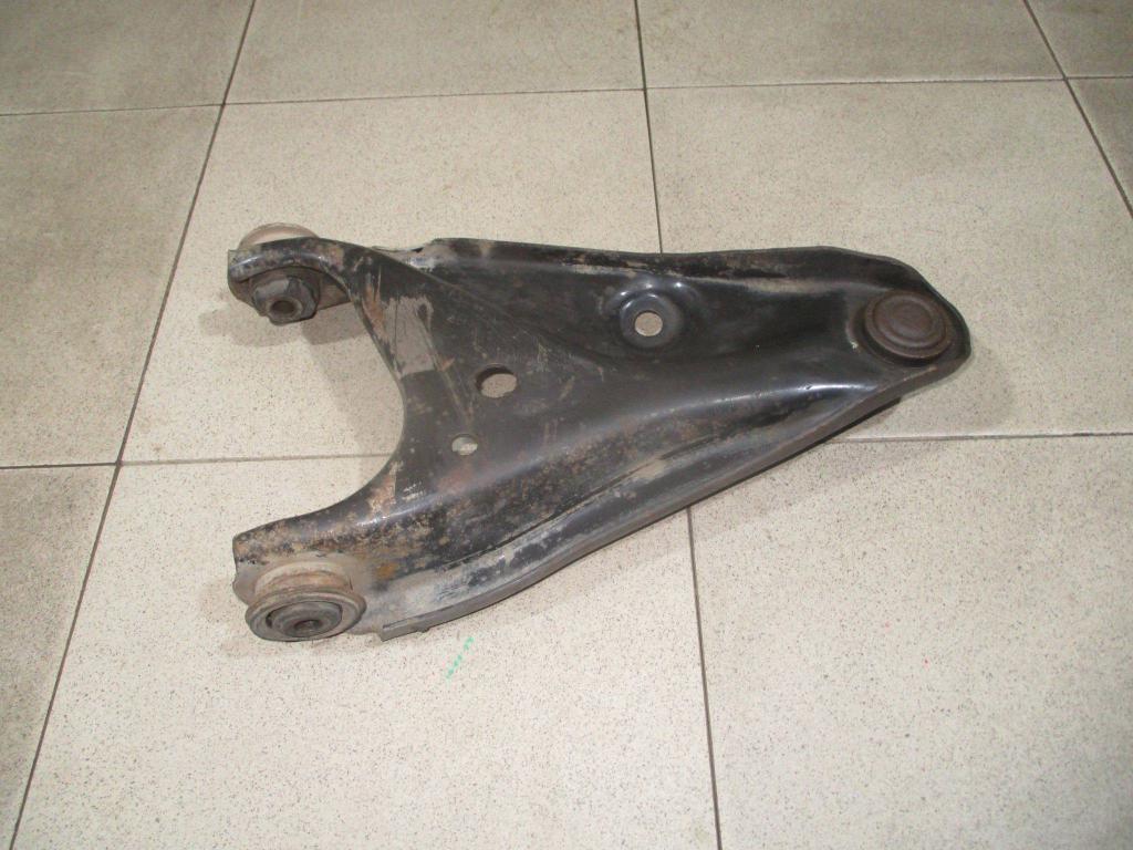 Рычаг передний правый, 1000 рублей, Пермь