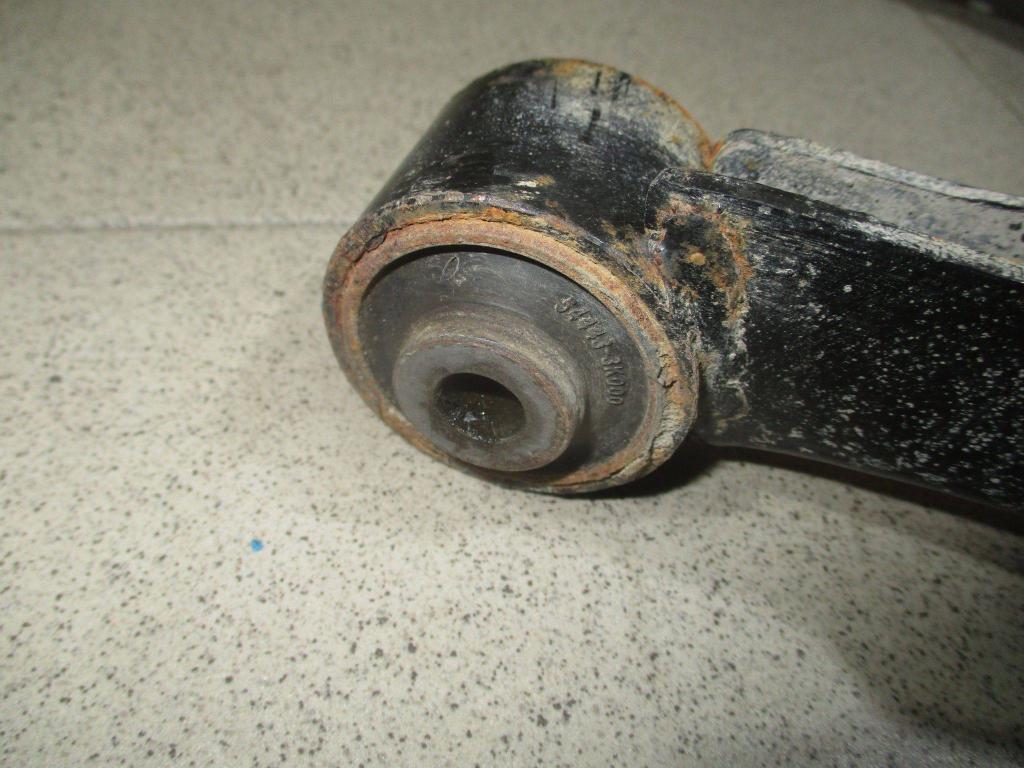 Рычаг передний верхний правый, 1500 рублей, Пермь