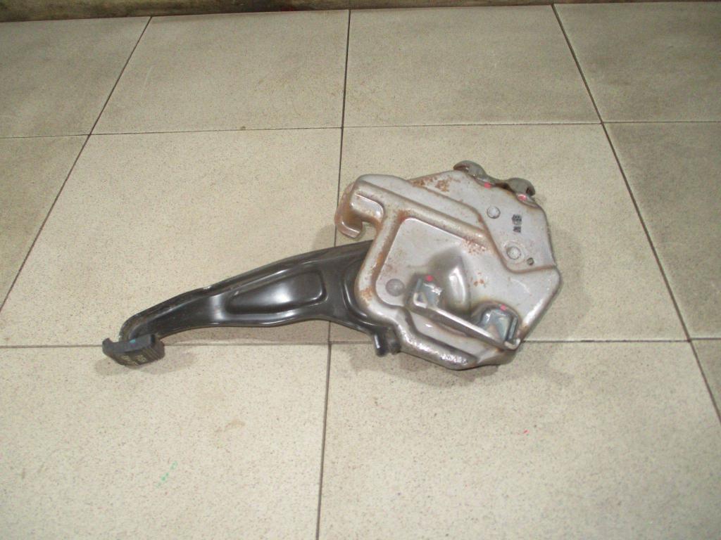 Педаль ручника, 2000 рублей, Пермь