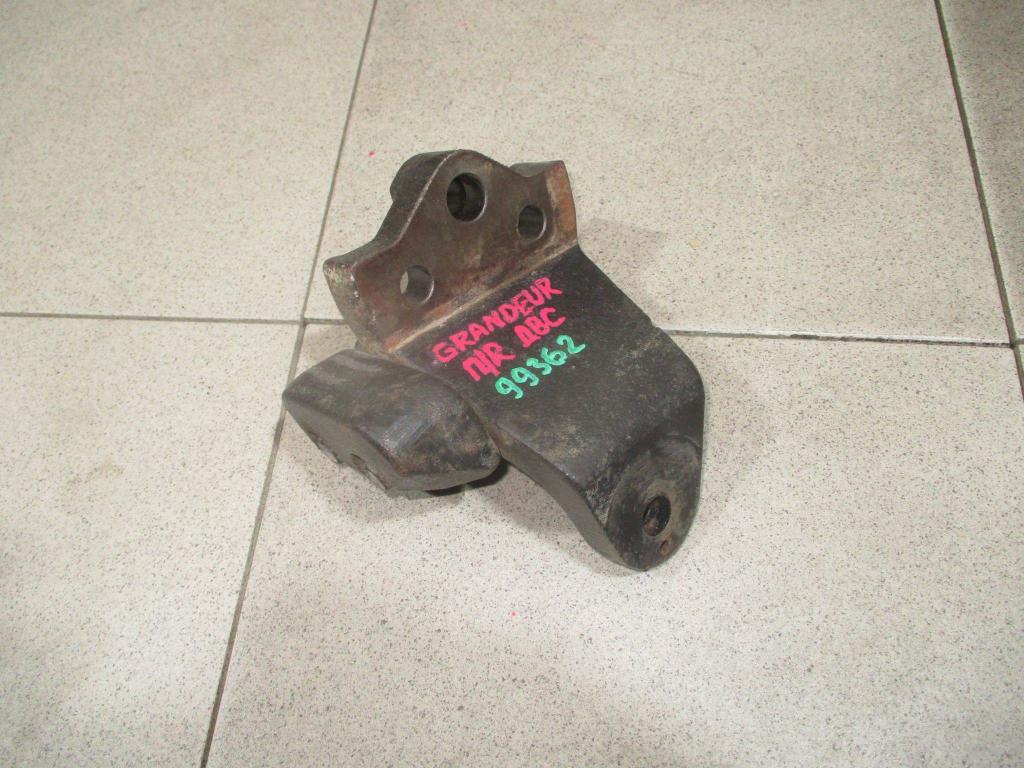 Кронштейн опоры двигателя, 1300 рублей, Пермь