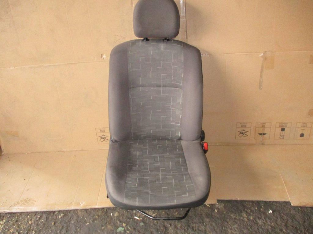 Сиденье переднее правое, 2500 рублей, Пермь