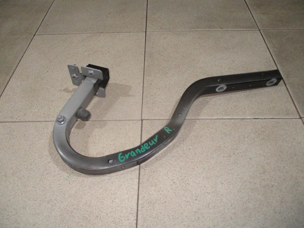 Петля крышки багажника, 500 рублей, Пермь