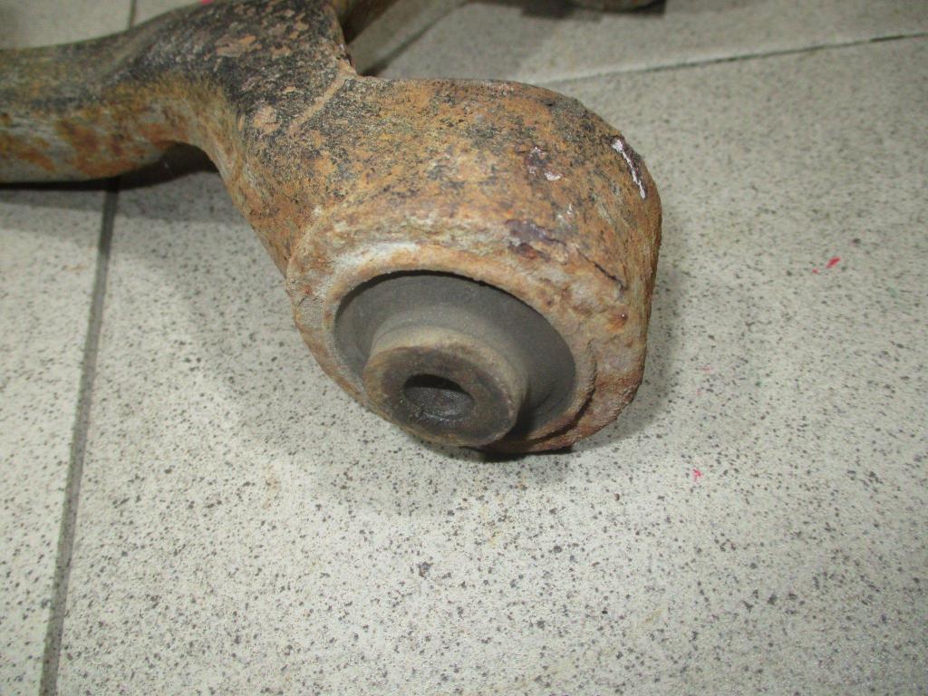 Рычаг задний верхний правый, 1500 рублей, Пермь