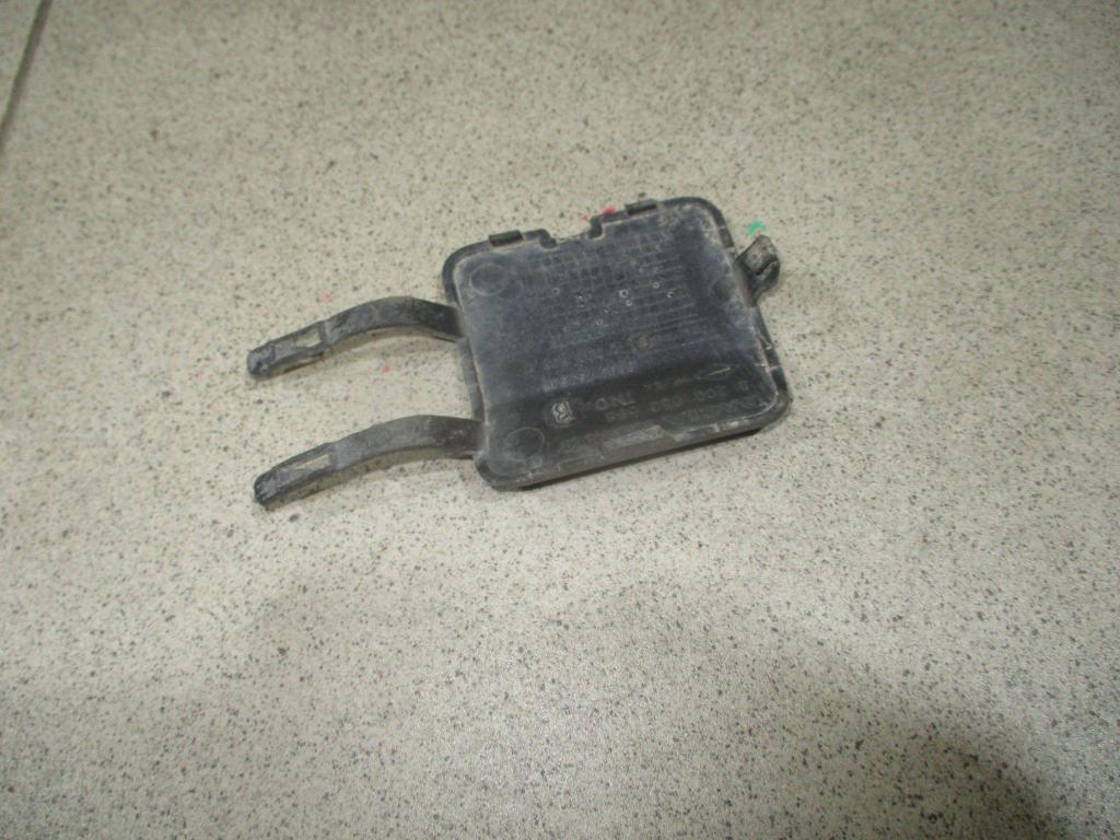 Заглушка буксировочного крюка, 500 рублей, Пермь