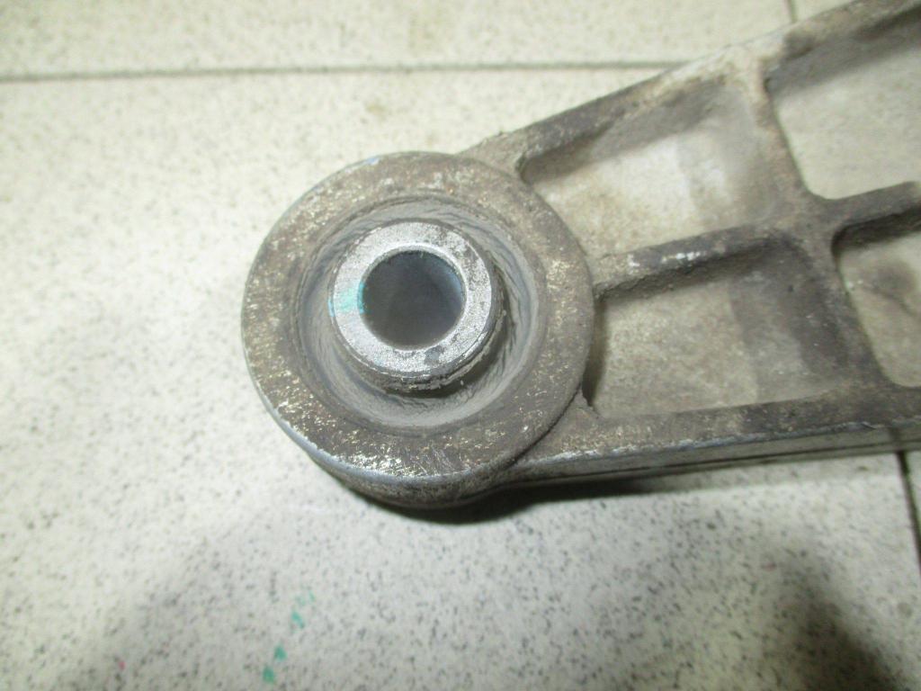 Опора КПП задняя, 1000 рублей, Пермь