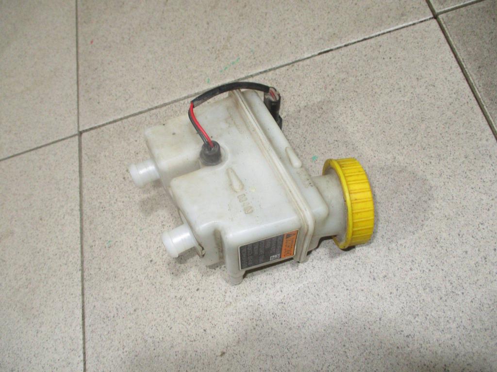 Бачок главного тормозного цилиндра, 500 рублей, Пермь